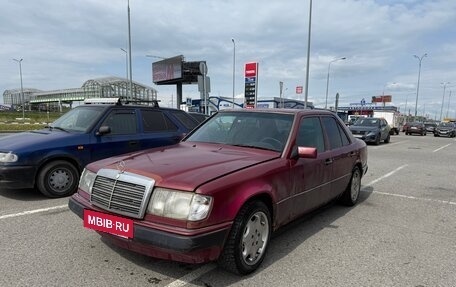 Mercedes-Benz E-Класс, 1993 год, 250 000 рублей, 3 фотография