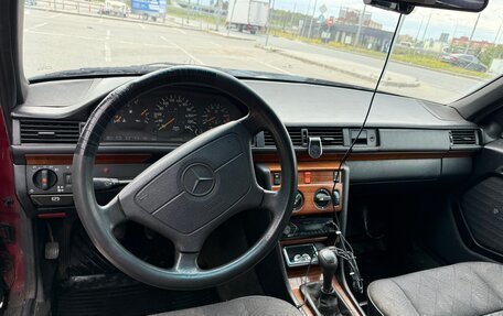 Mercedes-Benz E-Класс, 1993 год, 250 000 рублей, 15 фотография
