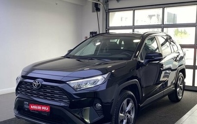 Toyota RAV4, 2020 год, 3 099 000 рублей, 1 фотография