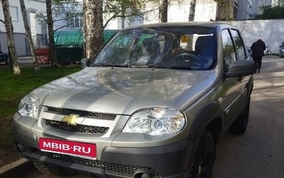Chevrolet Niva I рестайлинг, 2014 год, 750 000 рублей, 1 фотография