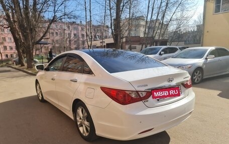 Hyundai Sonata VI, 2010 год, 1 090 000 рублей, 6 фотография