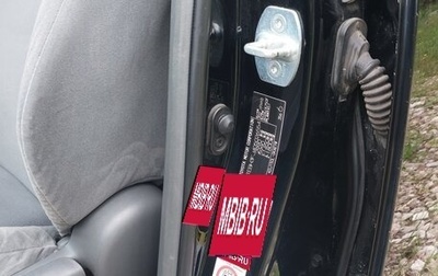 Toyota Land Cruiser Prado 150 рестайлинг 2, 2011 год, 2 650 000 рублей, 1 фотография