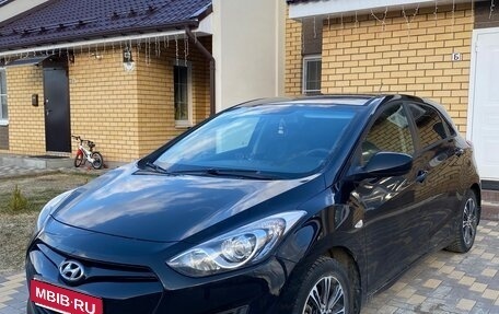 Hyundai i30 II рестайлинг, 2014 год, 1 200 000 рублей, 1 фотография