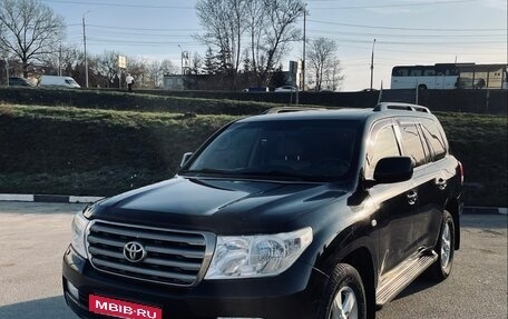 Toyota Land Cruiser 200, 2011 год, 3 290 000 рублей, 1 фотография