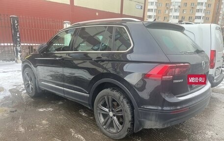 Volkswagen Tiguan II, 2018 год, 2 190 000 рублей, 14 фотография