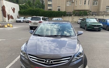 Hyundai Solaris II рестайлинг, 2016 год, 1 150 000 рублей, 1 фотография