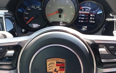 Porsche Macan I рестайлинг, 2015 год, 3 000 000 рублей, 1 фотография