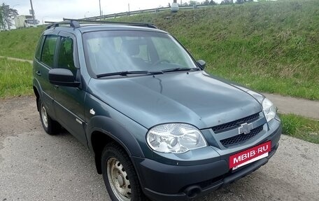 Chevrolet Niva I рестайлинг, 2016 год, 700 000 рублей, 2 фотография
