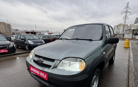 Chevrolet Niva I рестайлинг, 2011 год, 400 000 рублей, 1 фотография