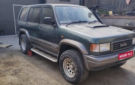 Isuzu Bighorn II, 1997 год, 980 000 рублей, 1 фотография