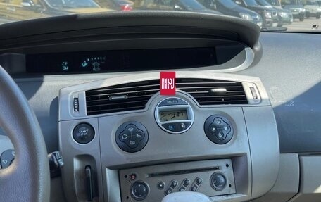 Renault Scenic III, 2005 год, 300 000 рублей, 11 фотография