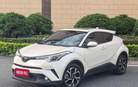 Toyota C-HR I рестайлинг, 2021 год, 1 735 441 рублей, 1 фотография