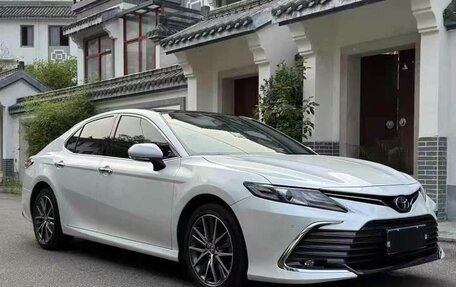 Toyota Camry, 2022 год, 2 690 000 рублей, 1 фотография