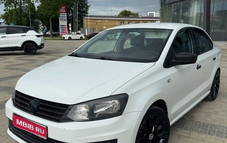 Volkswagen Polo VI (EU Market), 2017 год, 800 000 рублей, 1 фотография