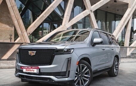 Cadillac Escalade V, 2023 год, 14 750 000 рублей, 3 фотография