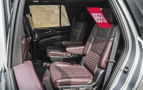 Cadillac Escalade V, 2023 год, 14 750 000 рублей, 11 фотография