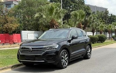 Volkswagen Touareg III, 2021 год, 4 200 100 рублей, 1 фотография