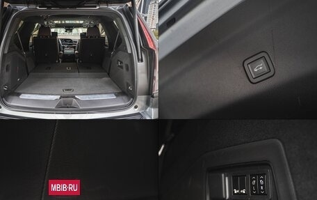 Cadillac Escalade V, 2023 год, 14 750 000 рублей, 20 фотография