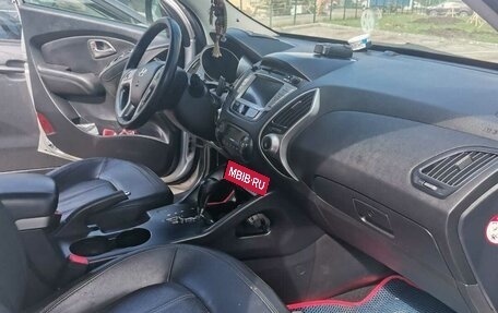 Hyundai ix35 I рестайлинг, 2011 год, 1 150 000 рублей, 1 фотография