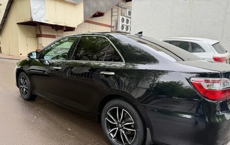 Toyota Camry, 2017 год, 2 950 000 рублей, 8 фотография