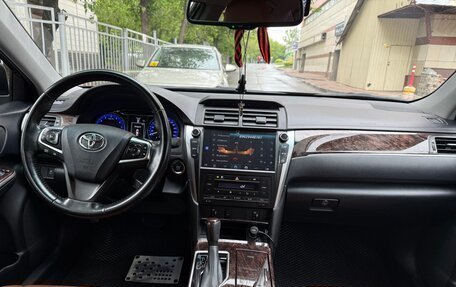 Toyota Camry, 2017 год, 2 950 000 рублей, 7 фотография