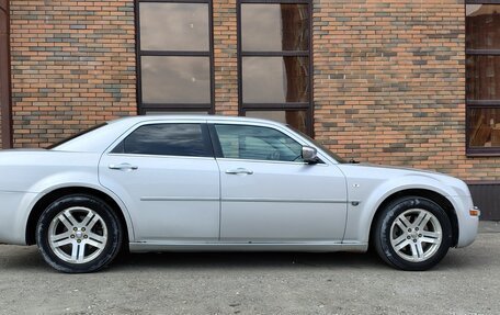 Chrysler 300C II, 2007 год, 1 150 000 рублей, 6 фотография