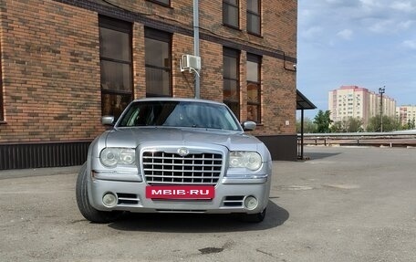 Chrysler 300C II, 2007 год, 1 150 000 рублей, 3 фотография