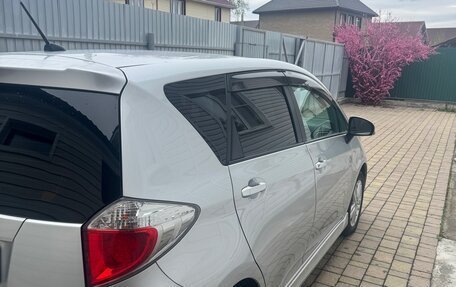 Toyota Ractis II, 2011 год, 1 000 000 рублей, 2 фотография