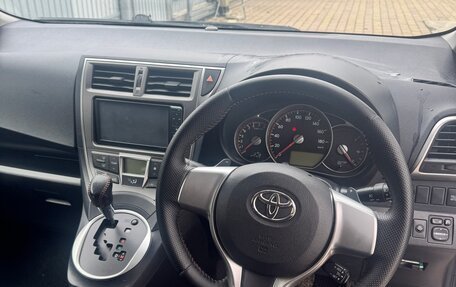 Toyota Ractis II, 2011 год, 1 000 000 рублей, 6 фотография