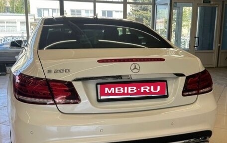 Mercedes-Benz E-Класс, 2015 год, 1 950 000 рублей, 1 фотография