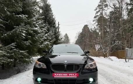 BMW 5 серия, 2005 год, 800 000 рублей, 2 фотография