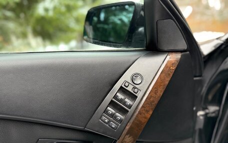 BMW 5 серия, 2005 год, 800 000 рублей, 16 фотография