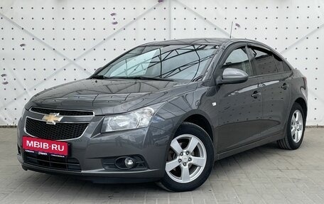 Chevrolet Cruze II, 2011 год, 850 000 рублей, 1 фотография