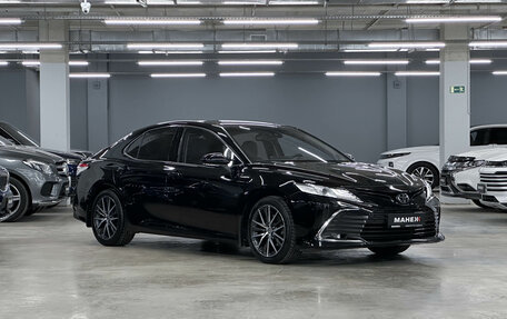 Toyota Camry, 2021 год, 3 120 000 рублей, 1 фотография