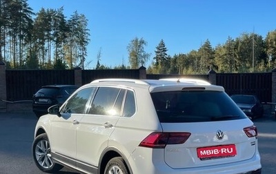 Volkswagen Tiguan II, 2018 год, 2 500 000 рублей, 1 фотография