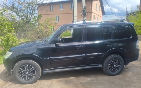 Mitsubishi Pajero IV, 2008 год, 1 300 000 рублей, 1 фотография