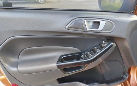 Ford Fiesta, 2016 год, 940 000 рублей, 8 фотография