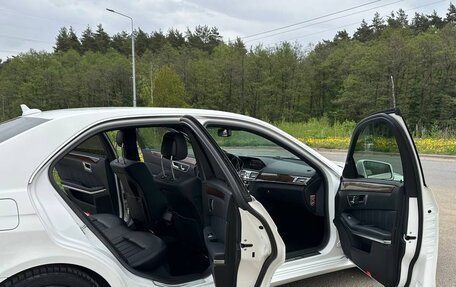 Mercedes-Benz E-Класс, 2014 год, 2 300 000 рублей, 5 фотография