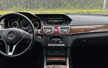 Mercedes-Benz E-Класс, 2014 год, 2 300 000 рублей, 16 фотография