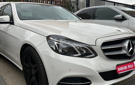 Mercedes-Benz E-Класс, 2014 год, 2 300 000 рублей, 19 фотография