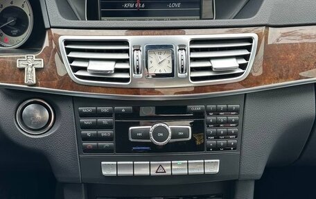 Mercedes-Benz E-Класс, 2014 год, 2 300 000 рублей, 22 фотография