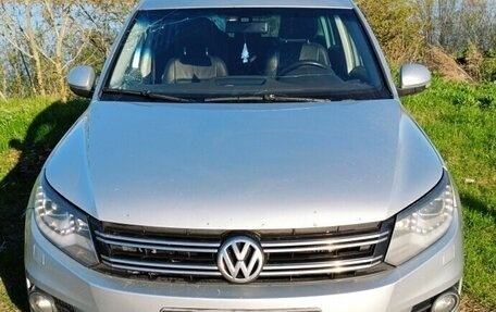 Volkswagen Tiguan I, 2012 год, 1 000 000 рублей, 1 фотография