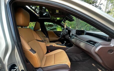 Lexus ES VII, 2021 год, 4 500 000 рублей, 11 фотография