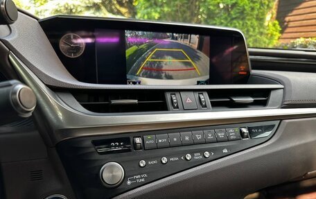 Lexus ES VII, 2021 год, 4 500 000 рублей, 32 фотография