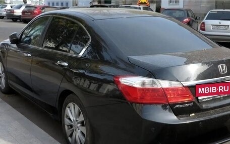 Honda Accord IX рестайлинг, 2013 год, 1 350 000 рублей, 8 фотография