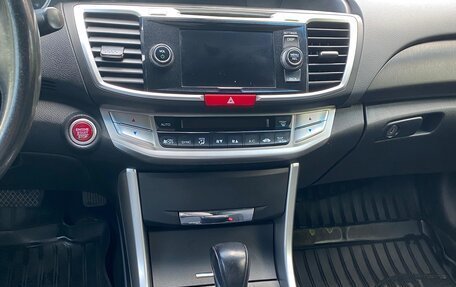 Honda Accord IX рестайлинг, 2013 год, 1 350 000 рублей, 10 фотография