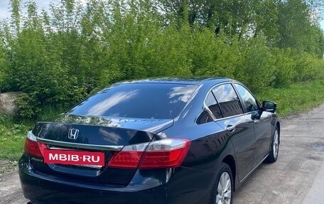 Honda Accord IX рестайлинг, 2013 год, 1 350 000 рублей, 6 фотография