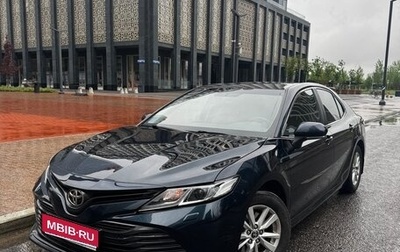 Toyota Camry, 2019 год, 2 950 000 рублей, 1 фотография