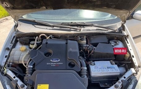 Ford Focus IV, 2001 год, 150 000 рублей, 8 фотография