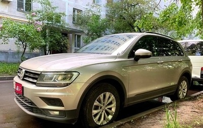 Volkswagen Tiguan II, 2020 год, 2 440 000 рублей, 1 фотография
